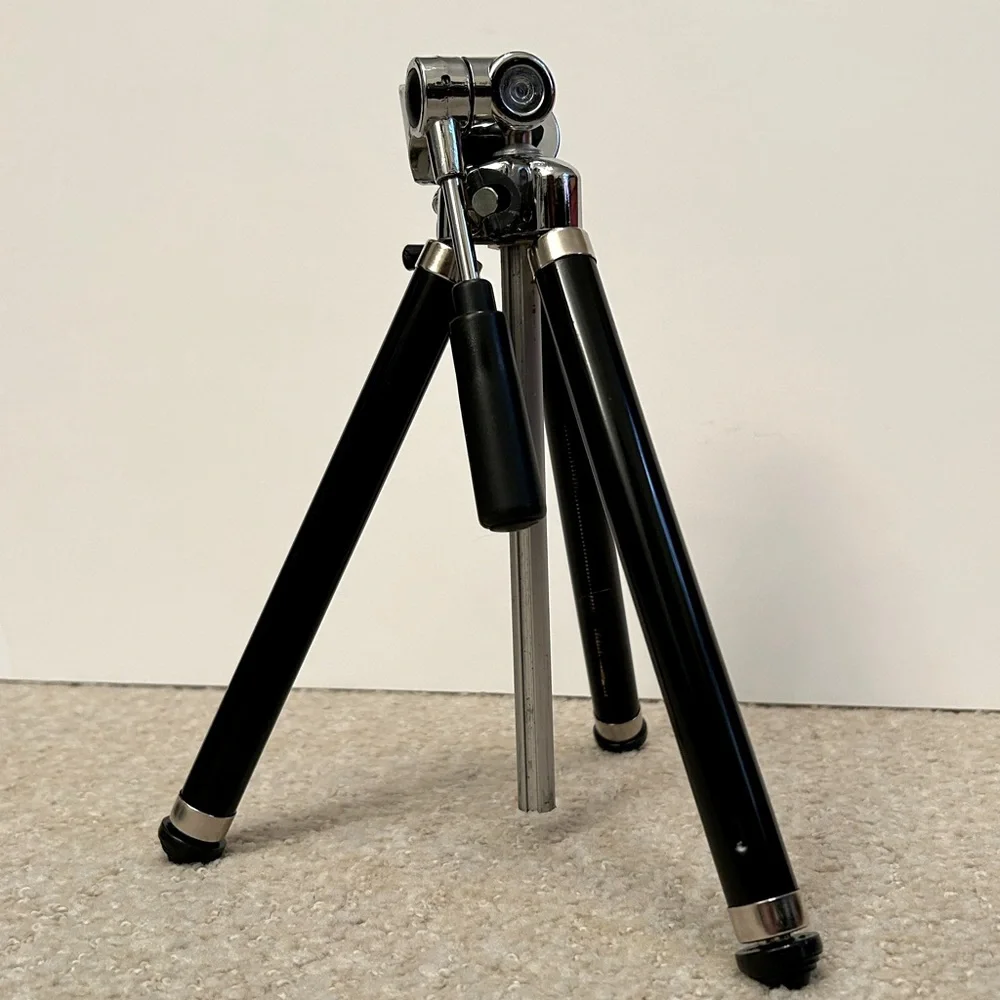 Tripod Compact Lightweight 8 sections SUPER FAST SHIPPING